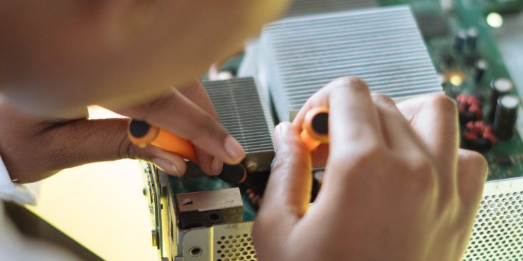 Download EE IV SEM VTU Question Paper Set