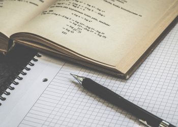 DIPLOMA IN HOTEL MANAGEMENT